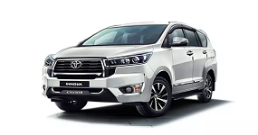 innova-crysta-exterior-left-front-three-quarter